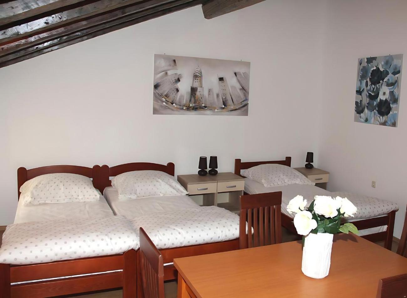 Sunny Rooms And Suites Šibenik Exteriör bild